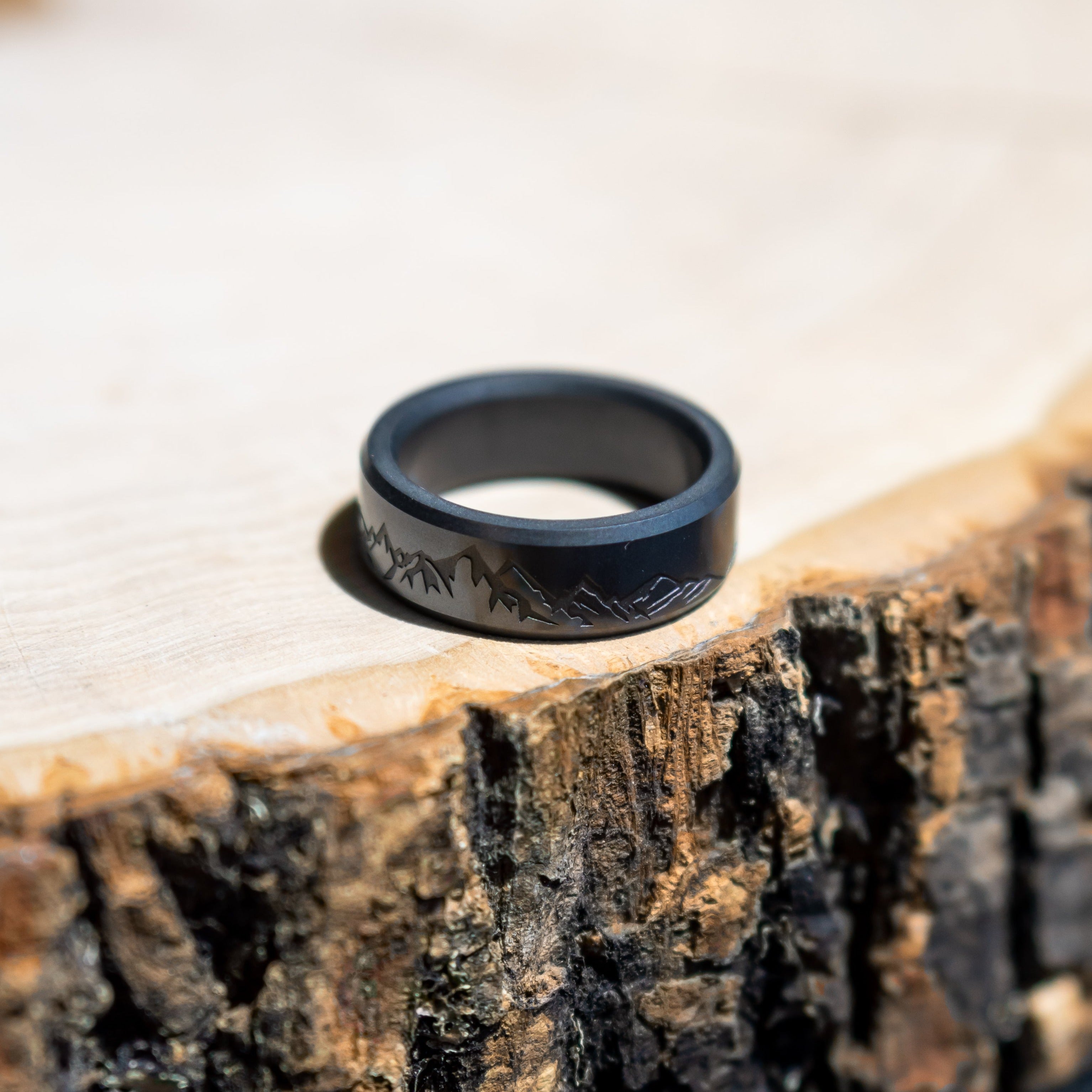 Evian: Custom Wave Wedding Ring | Ken & Dana Design